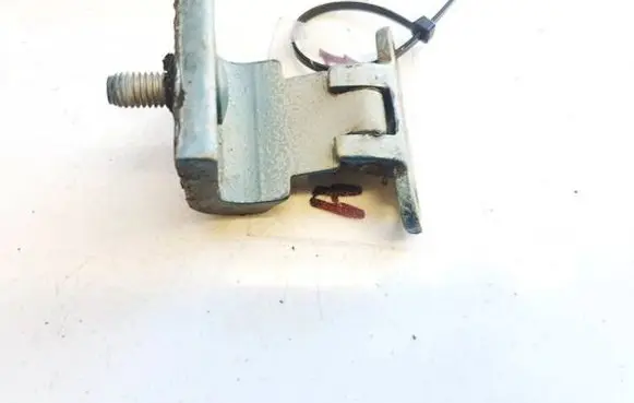 Volkswagen Golf Plus Tailgate/trunk/boot hinge