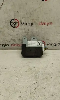 Nissan X-Trail T32 Camera control unit module 284F04BA0B 0217578 EN4029P