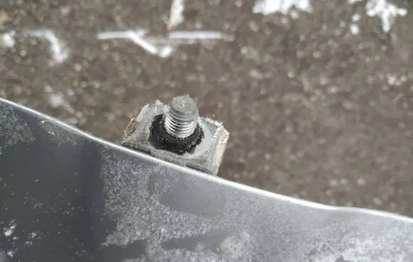 Mazda 3 I Tailgate/trunk/boot hinge