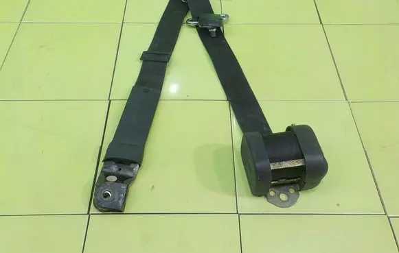 Lancia Beta Front seatbelt PRZOD BEZPIECZENSTWA