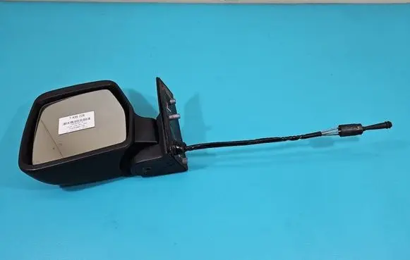 Front door electric wing mirror