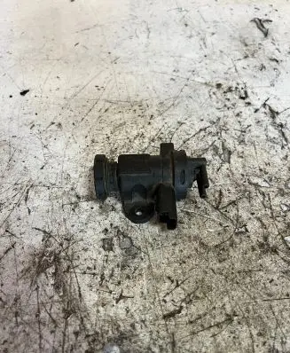 Peugeot 607 Turbo solenoid valve 9635704380 0928400414