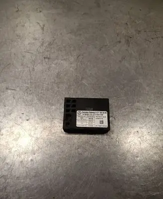 Mercedes-Benz E W211 Gateway control module A2115402945 410213005008