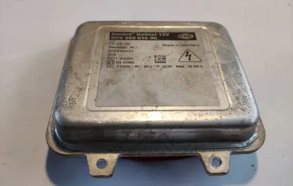 BMW X5 E70 Headlight ballast module Xenon 5DV00961000 23004631