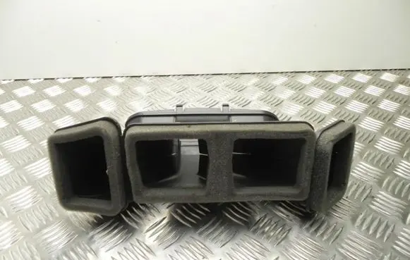 Skoda Fabia Mk2 (5J) Air intake hose/pipe 5J1819363C I7810