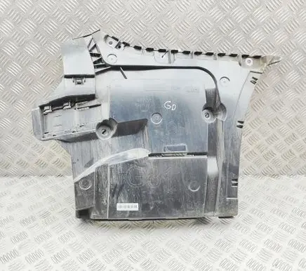 BMW 5 G30 G31 G38 Rear bumper mounting bracket 7387316