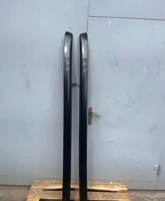 Roof bar rail