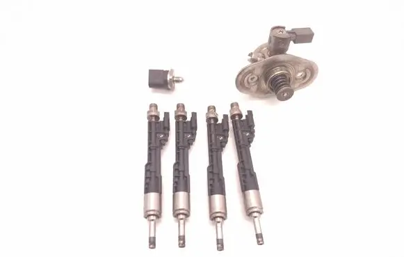 BMW X3 F25 Fuel injection system set 13647639994 10213541