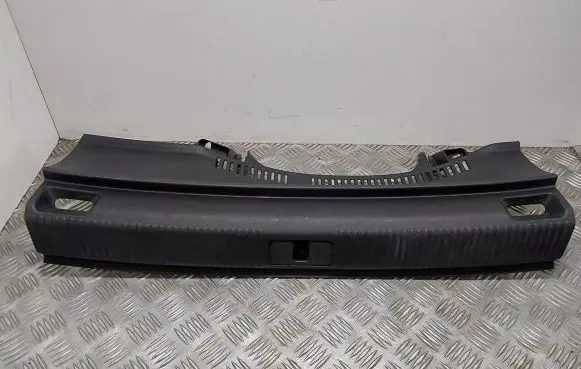 Audi A1 Trunk/boot sill cover protection 8X0863459