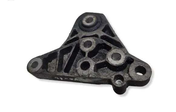 Volvo V70 Engine mount bracket 31262936