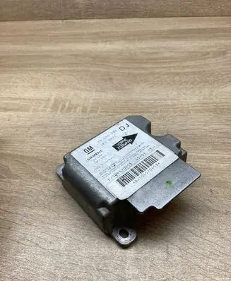 Opel Vectra C Airbag control unit/module 24416701
