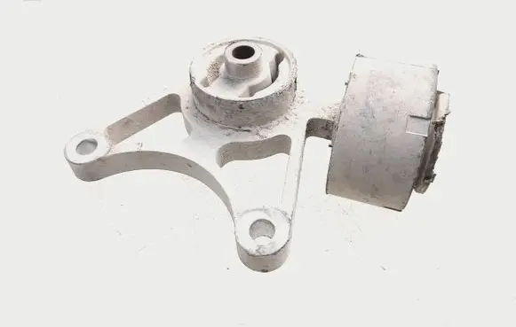 Land Rover Freelander Rear differential mounting bracket 