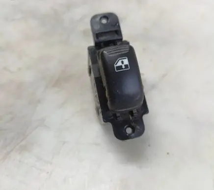 Hyundai Santa Fe Electric window control switch 935753C010