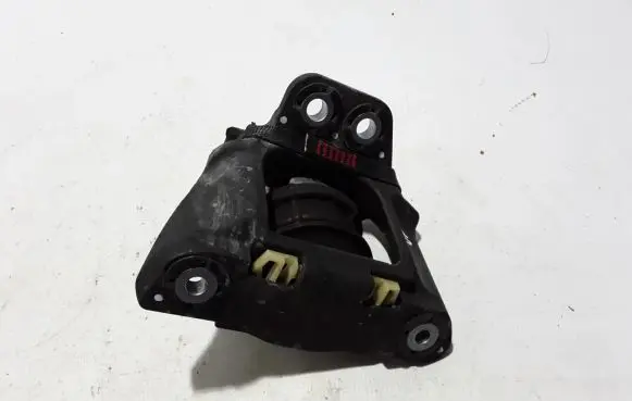 Volvo XC60 Engine mount bracket 31686885