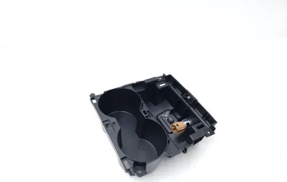 Tesla Model Y Cup holder front 175553200