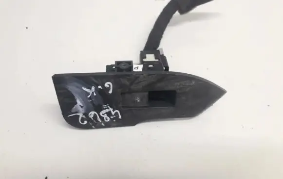 Chevrolet Captiva Electric window control switch 201003485