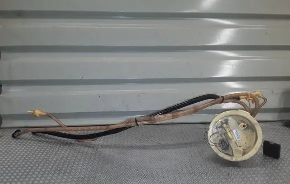 BMW 1 E81 E87 Fuel level sensor 7190944 A2c53216247