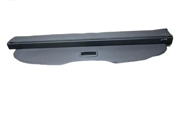 Volkswagen Touareg I Rear windscreen sun blind/shade 