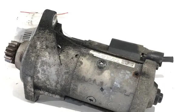 Volkswagen PASSAT B7 Starter motor 02E911024H