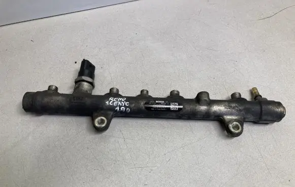 Renault Scenic II - Grand scenic II Fuel main line pipe 8200396999