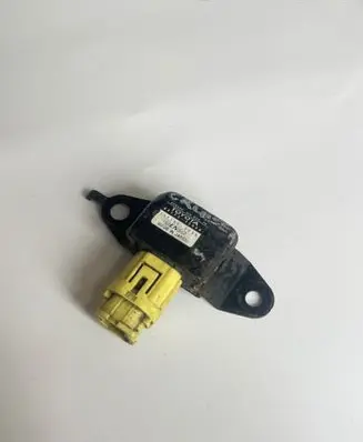 Toyota Land Cruiser (J120) Airbag deployment crash/impact sensor 8917335060 2521000030