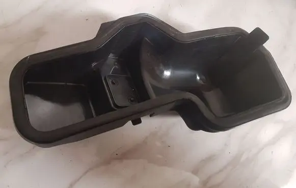 Audi A6 S6 C5 4B Headlight/headlamp dust cover 15381400