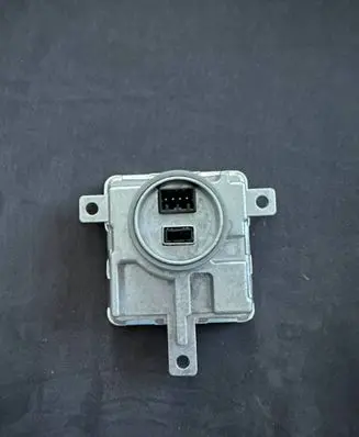 Audi A3 S3 8P Headlight ballast module Xenon 8K0941597E W003T22071