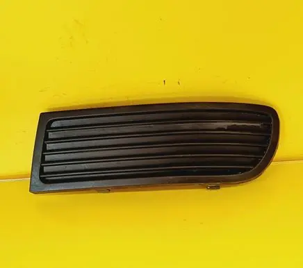Seat Ibiza II (6k) Front bumper lower grill 6K0853665A