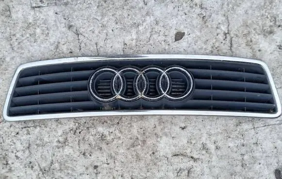 Audi A6 S6 C5 4B Front grill