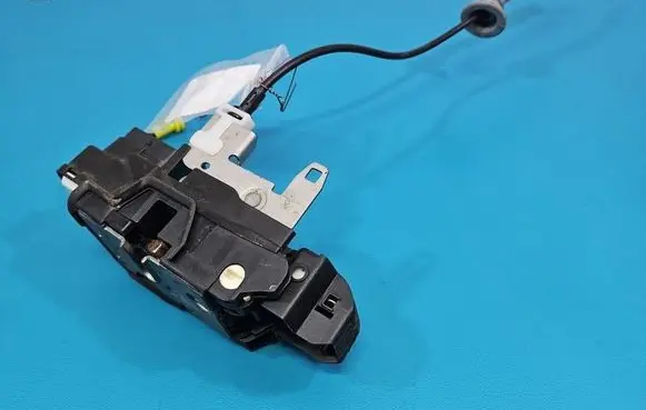 Volvo S90, V90 Rear door lock 31349900 IMPRK1554523
