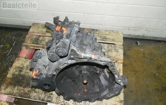 Toyota Auris 150 Manual 5 speed gearbox 3396012010 3396012051