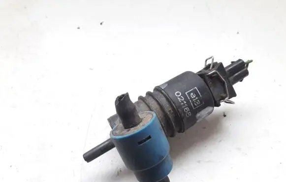 Fiat Punto (188) Windscreen/windshield washer pump