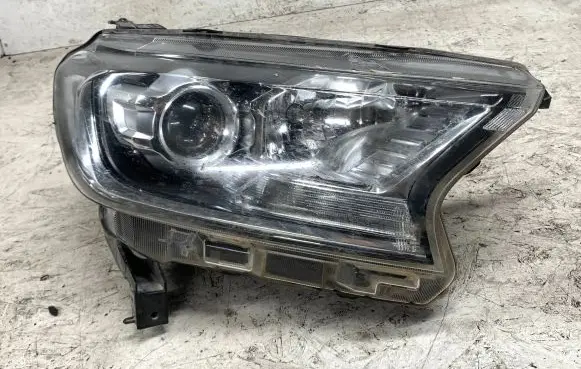 Ford Ranger Headlight/headlamp