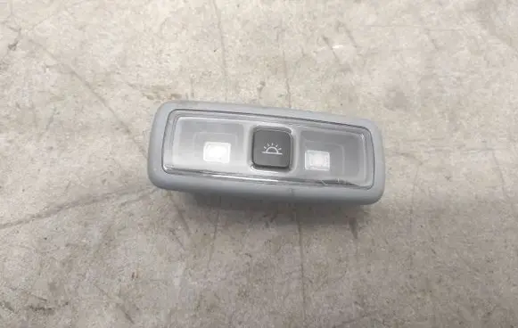 Ford Explorer VI Front seat light LB5A13K767