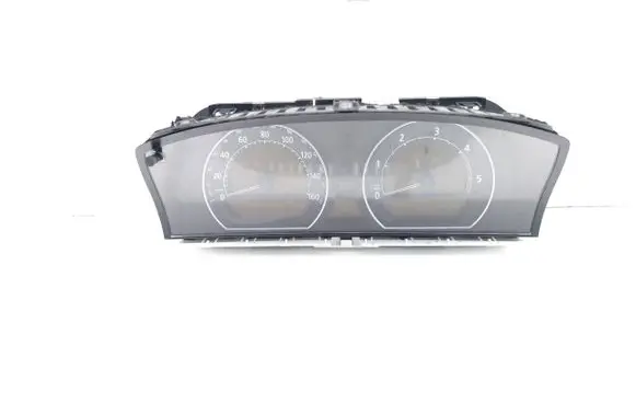 Speedometer (instrument cluster)