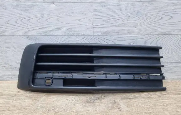 Volkswagen Multivan T6 Front bumper lower grill 7E5853684