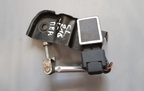 Mercedes-Benz CL C216 Air suspension front height level sensor A0105427717