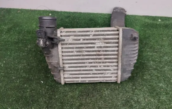 Audi A6 S6 C6 4F Intercooler radiator 4F0145805J 3246592