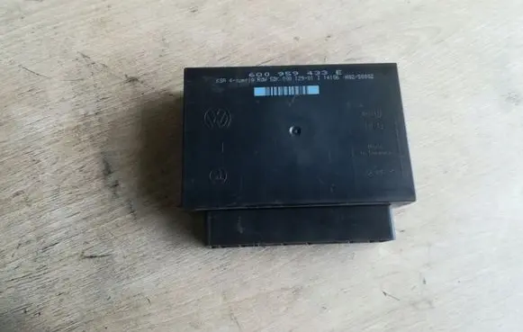 Volkswagen Polo Comfort/convenience module 6Q0959433E