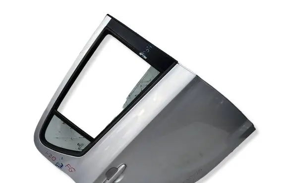 Hyundai i20 (PB PBT) Rear door 