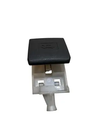 Engine bonnet (hood) release handle