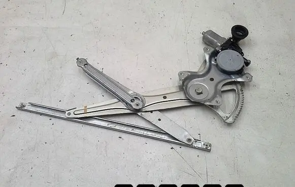Toyota Auris 150 Front door window regulator with motor 85720-35140
