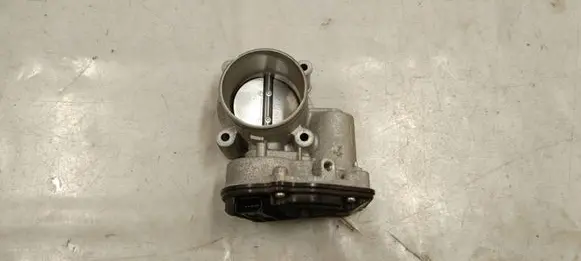 Ford Kuga III Throttle valve DS7E9F991AK