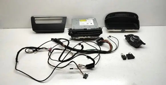 BMW 3 E92 E93 Audio system kit 9283428 9249441 9237656