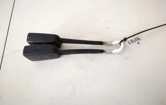 Seat Toledo II (1M) Middle seatbelt buckle (rear) 1j0857488