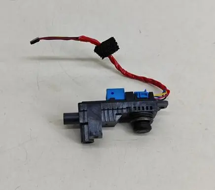 Tesla Model Y Side fender camera 110061900C