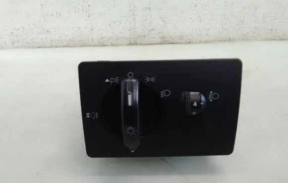Ford Focus Light switch 7M5T13A024LA