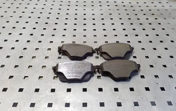 Citroen C4 Grand Picasso Brake pads (rear) 