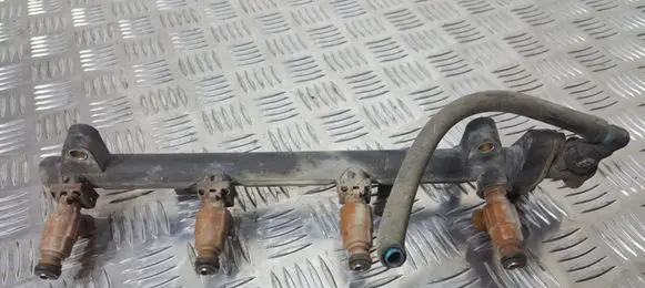 KIA Sephia Fuel injector 0K2A513150A
