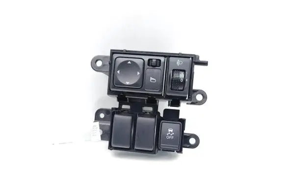 Nissan Juke I F15 Wing mirror switch P10020